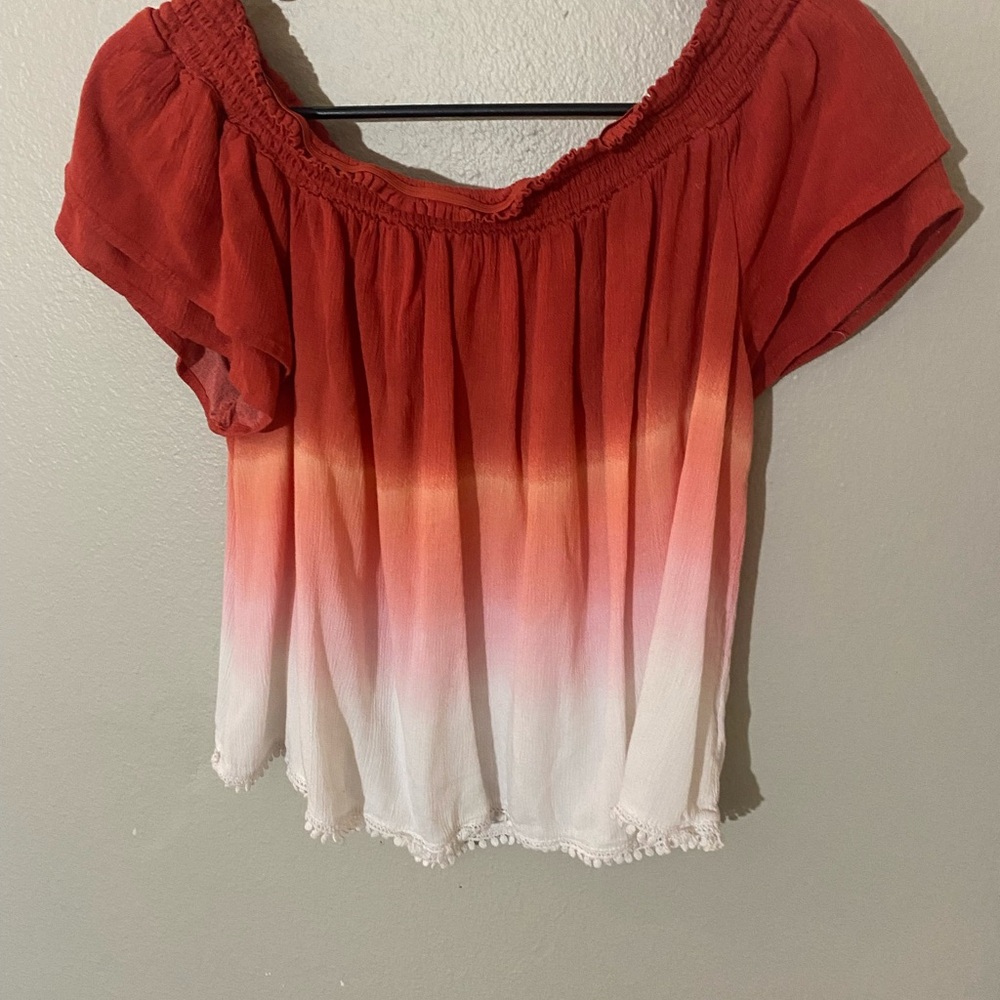 Women's Red Ombre Top